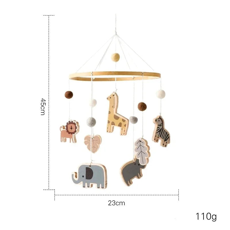 Mobile de Berço Estimulante com Chocalhos e Suporte de Madeira Ama Mamma - Ama Mamma