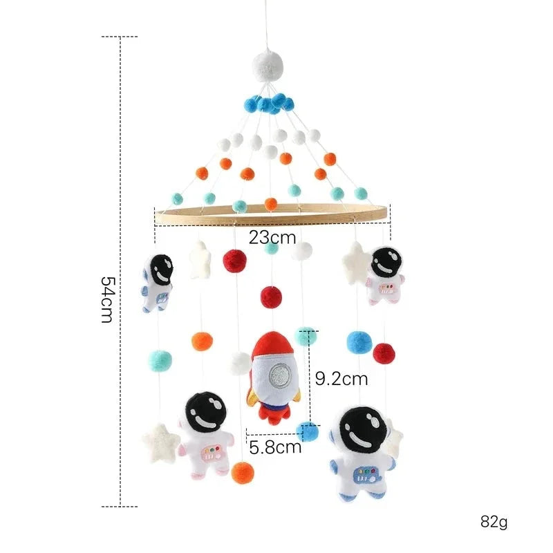 Mobile de Berço Estimulante com Chocalhos e Suporte de Madeira Ama Mamma - Ama Mamma