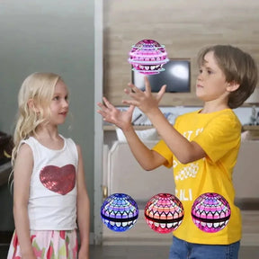 Bola Voadora LED com Controle de Rotação Ama Mamma - Ama Mamma