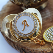 Chupeta Personalizada + Prendedor Premium Brinde - Dourada - Ama Mamma