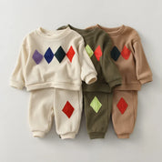 Conjunto Suéter com Estampa Cartoon e Calça Infantil Ama Mamma - Ama Mamma