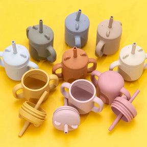 Copo de Treinamento de Silicone com Alça e Canudo para Bebê Ama Mamma - 150ml - Ama Mamma