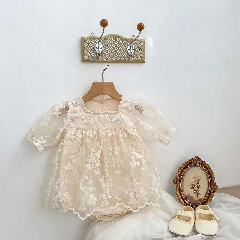 Macacão Curto Romper Estilo Delicado Ama Mamma - Ama Mamma