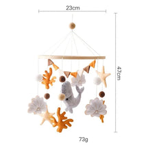 Mobile de Berço Estimulante com Chocalhos e Suporte de Madeira Ama Mamma - Ama Mamma