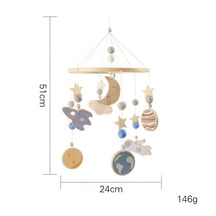 Mobile de Berço Estimulante com Chocalhos e Suporte de Madeira Ama Mamma - Ama Mamma