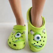 Sandália Clog Mike Wazowski Monstros SA Infantil e Adulto