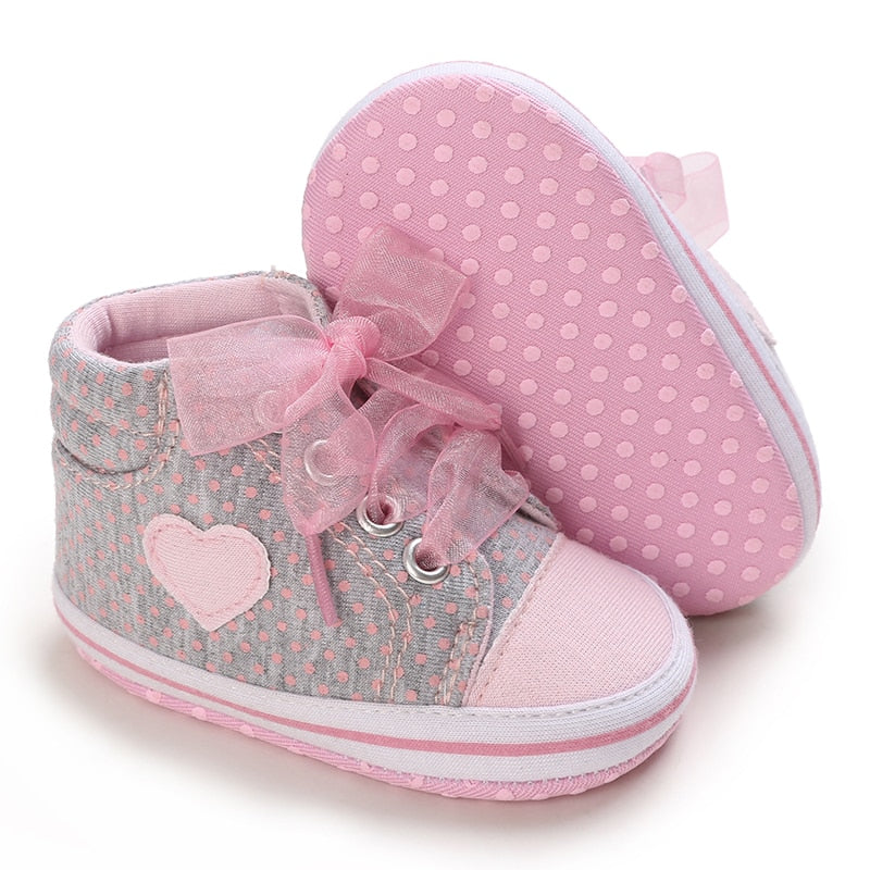 Tênis Cano Alto Infantil Bebê Coração Rosa - Ama Mamma