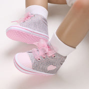 Tênis Cano Alto Infantil Bebê Coração Rosa - Ama Mamma